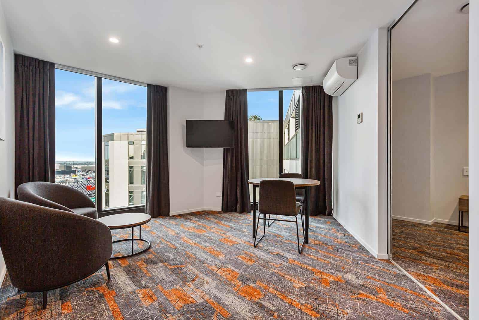 Ramada By Wyndham Newmarket Окленд Экстерьер фото
